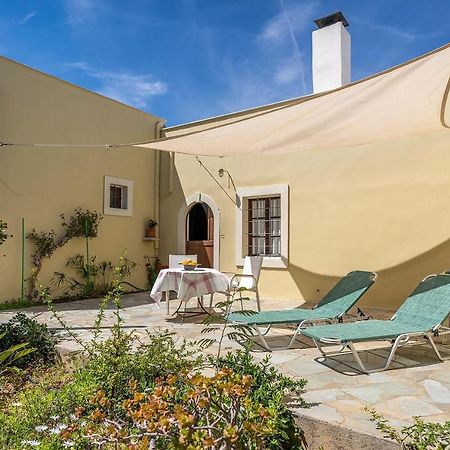 Carissa House In Crete Lägenhet Sitia  Exteriör bild